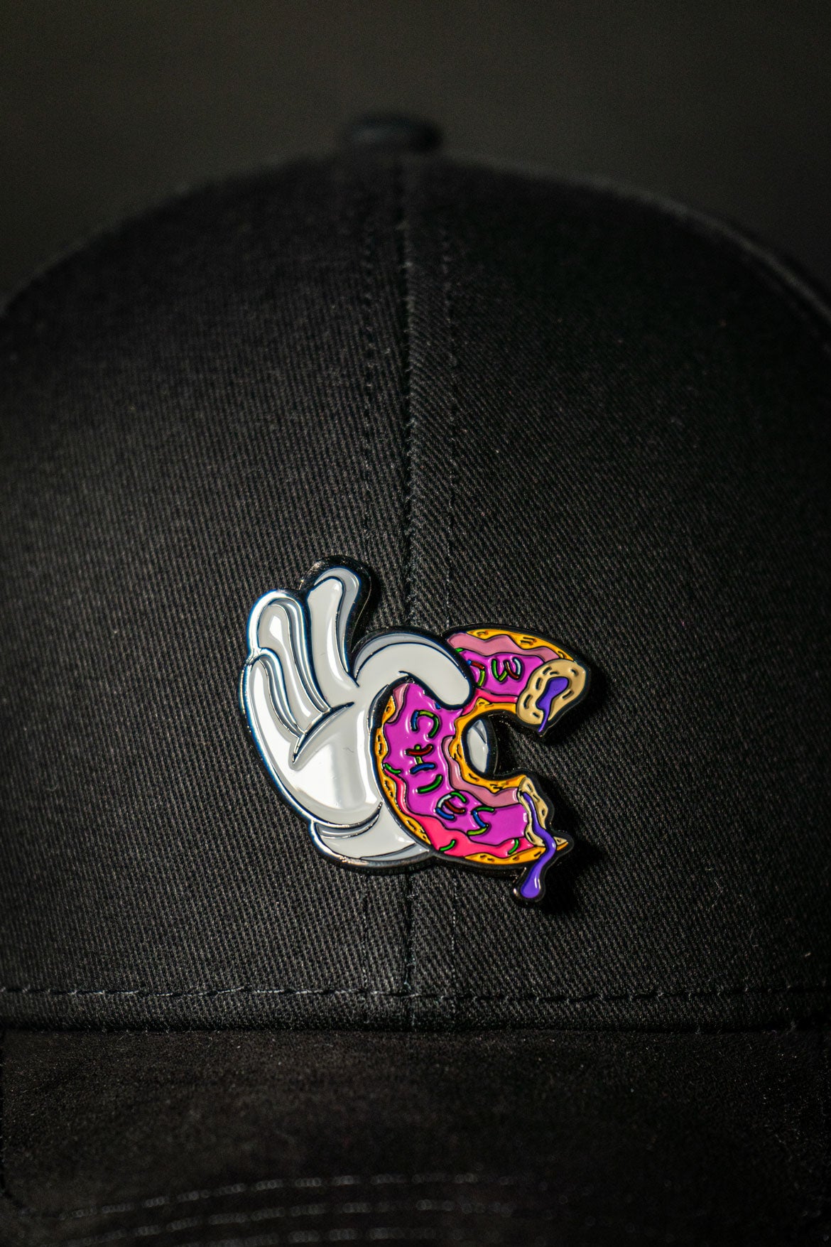 Munchies Hand Black Curva