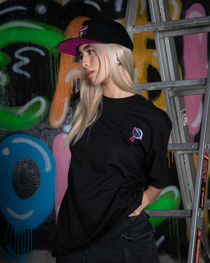 Playera The World Is Yours