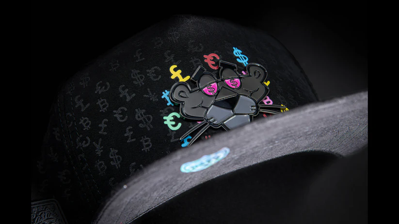 Pantera Negra Full Print Huellas Negra Flat