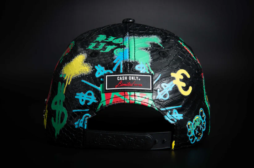 Skull Whit Snake Skin And Full Print Red Curva